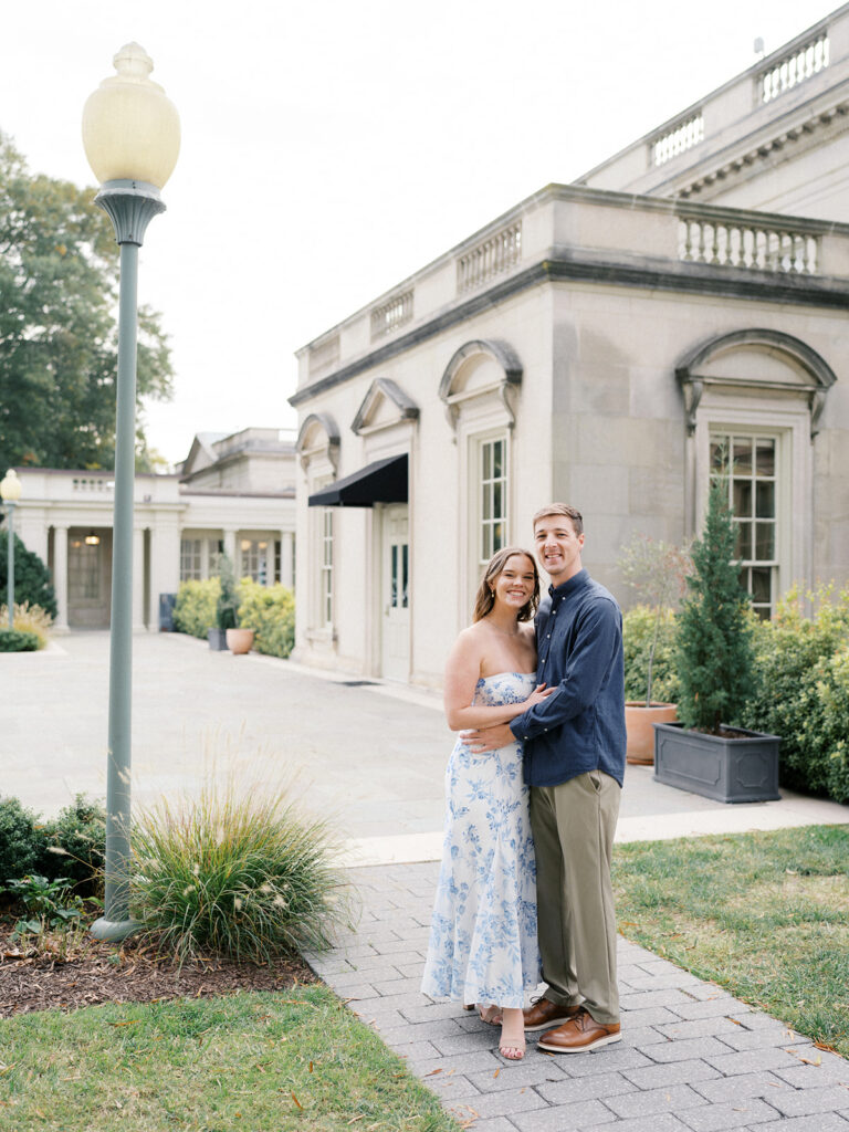 Engagement Photos in Downtown Richmond