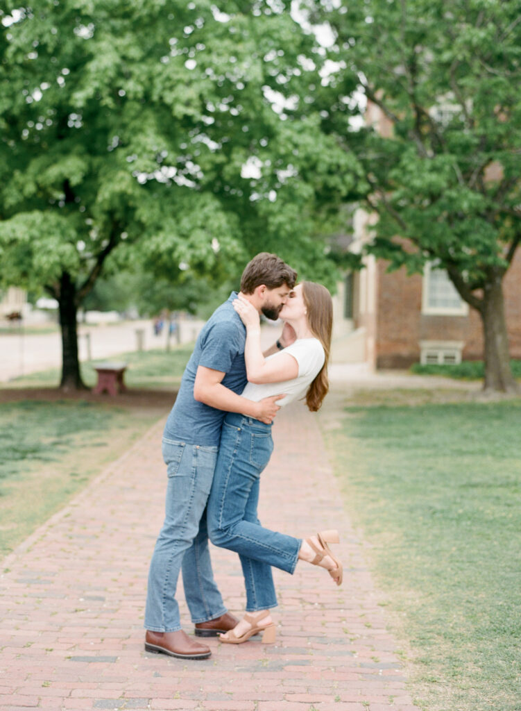 Colonial Williamsburg Engagement Session