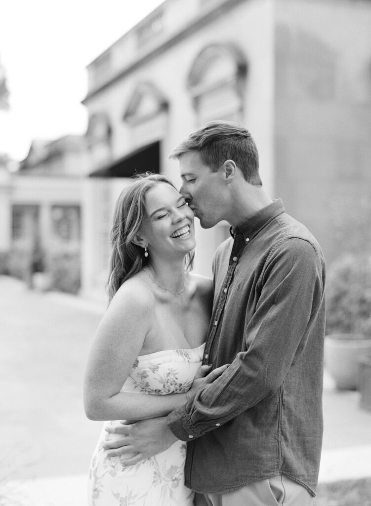 Engagement Photos in Downtown Richmond